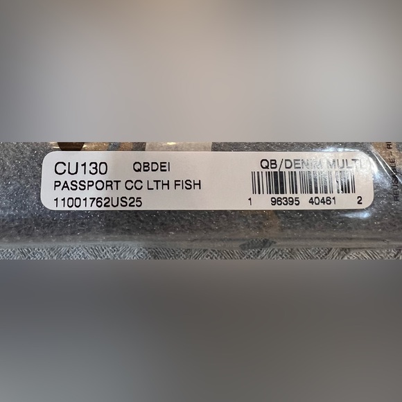 Coach whimsical NWT Gunmetal/Denim Multi Passport Card Case With Fish Print - Picture 14 of 16